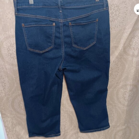 Gloria Vanderbilt‎ Capri Jeans Sz 12 Rail Straight Medium Wash Petal Pusher E23 - Picture 7 of 9